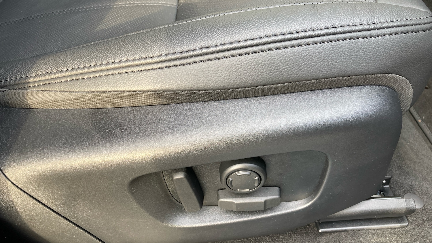 Used Land Rover Range Rover Evoque 2025 for sale - 77061319: Photo 22