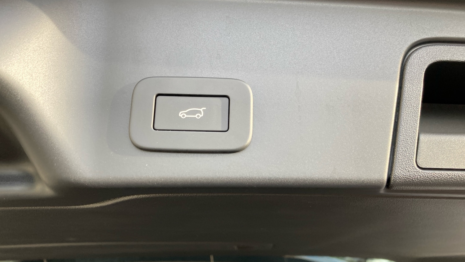 Used Land Rover Range Rover Evoque 2025 for sale - 77061319: Photo 40