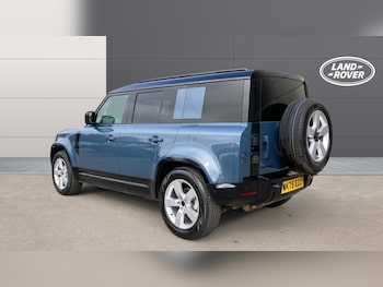 Used Land Rover Defender 2025 for sale - 78224039: Photo