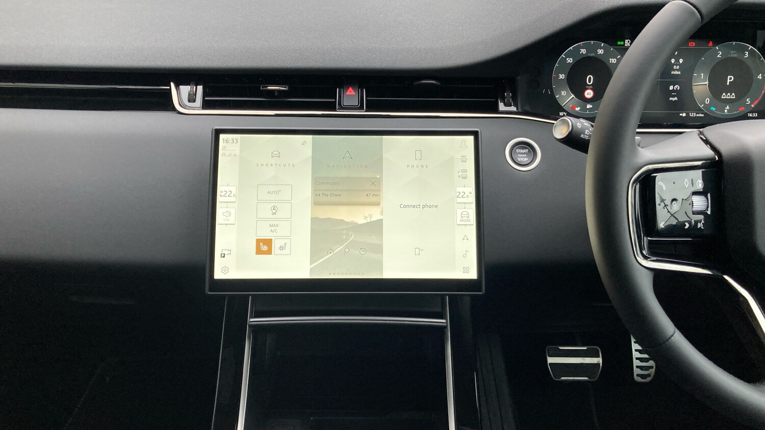 Used Land Rover Range Rover Evoque 2025 for sale - 76555659: Photo 14