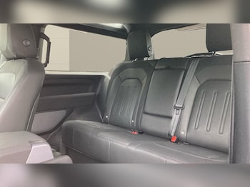 Used Land Rover Defender 2021 for sale - 76682254: Photo