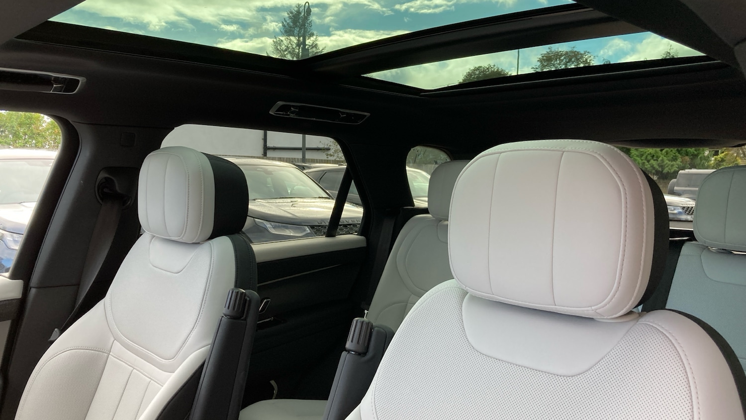 Used Land Rover Range Rover Sport 2023 for sale - 76355423: Photo 24