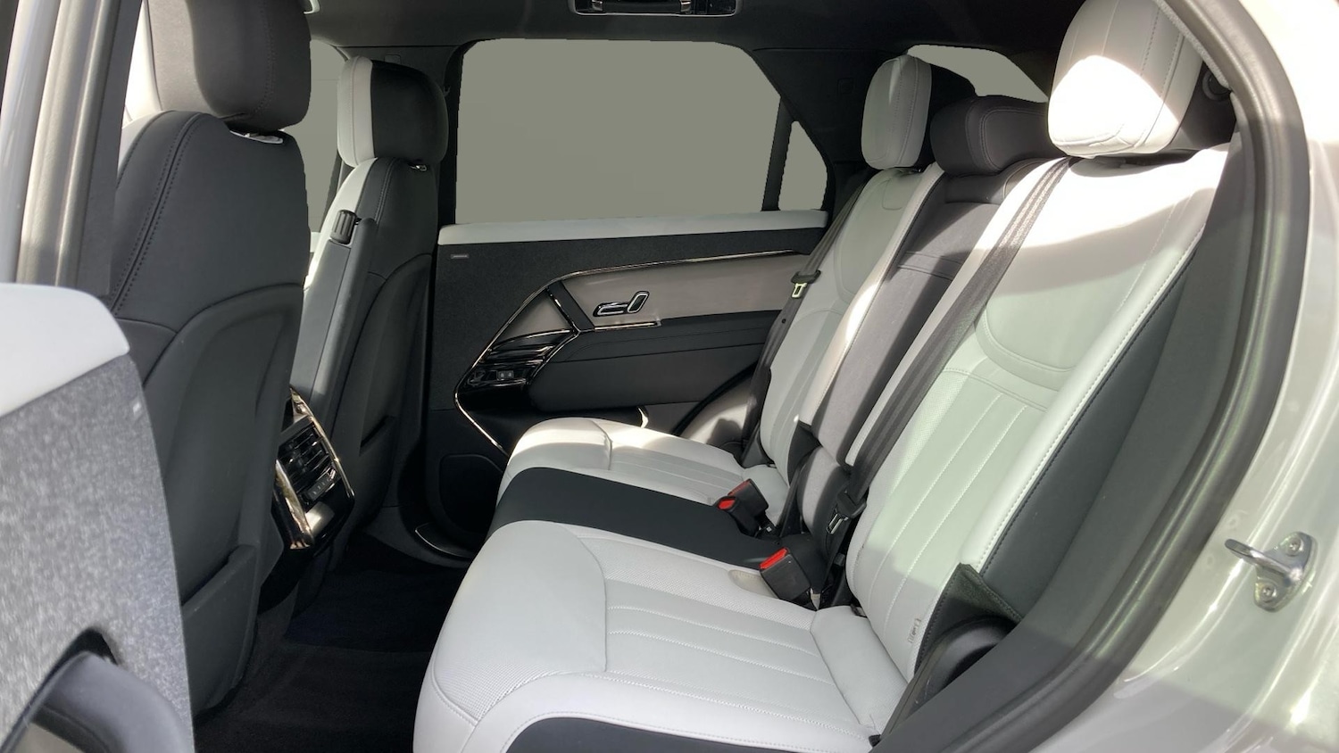 Used Land Rover Range Rover Sport 2023 for sale - 76355423: Photo 4