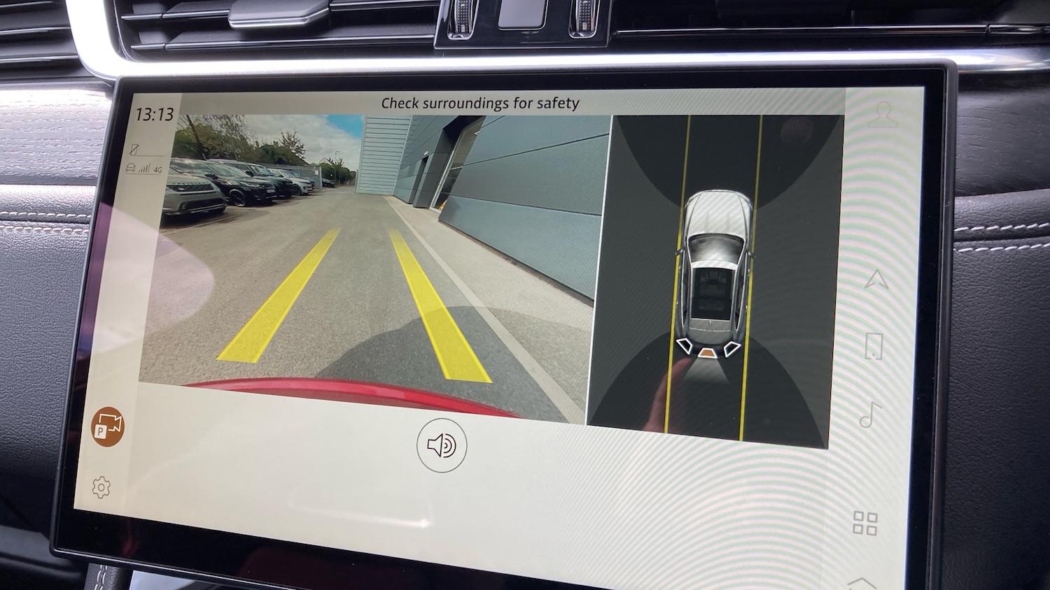 Used Jaguar F-Pace 2023 for sale - 77113290: Photo 12