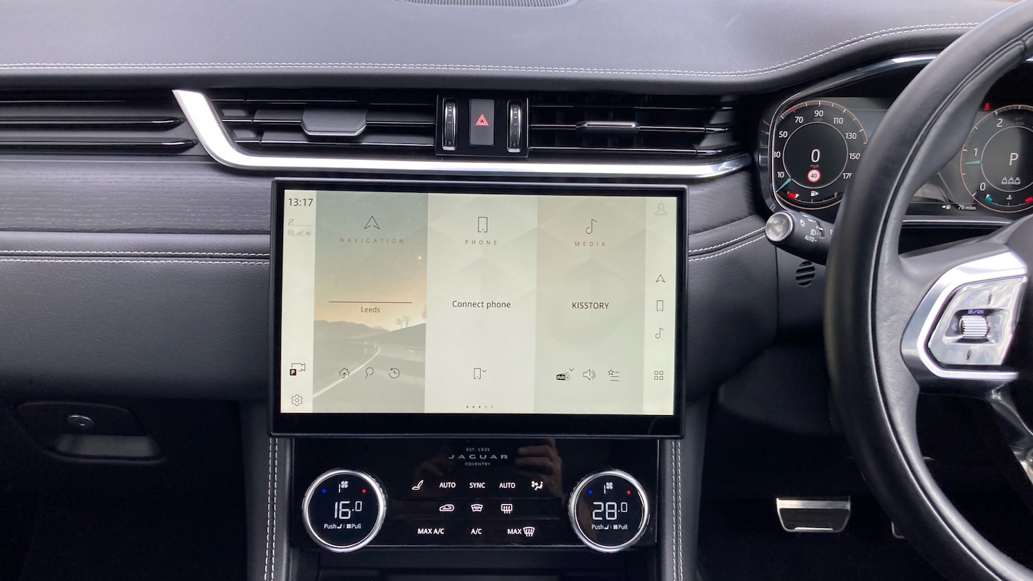 Used Jaguar F-Pace 2023 for sale - 77113290: Photo 14