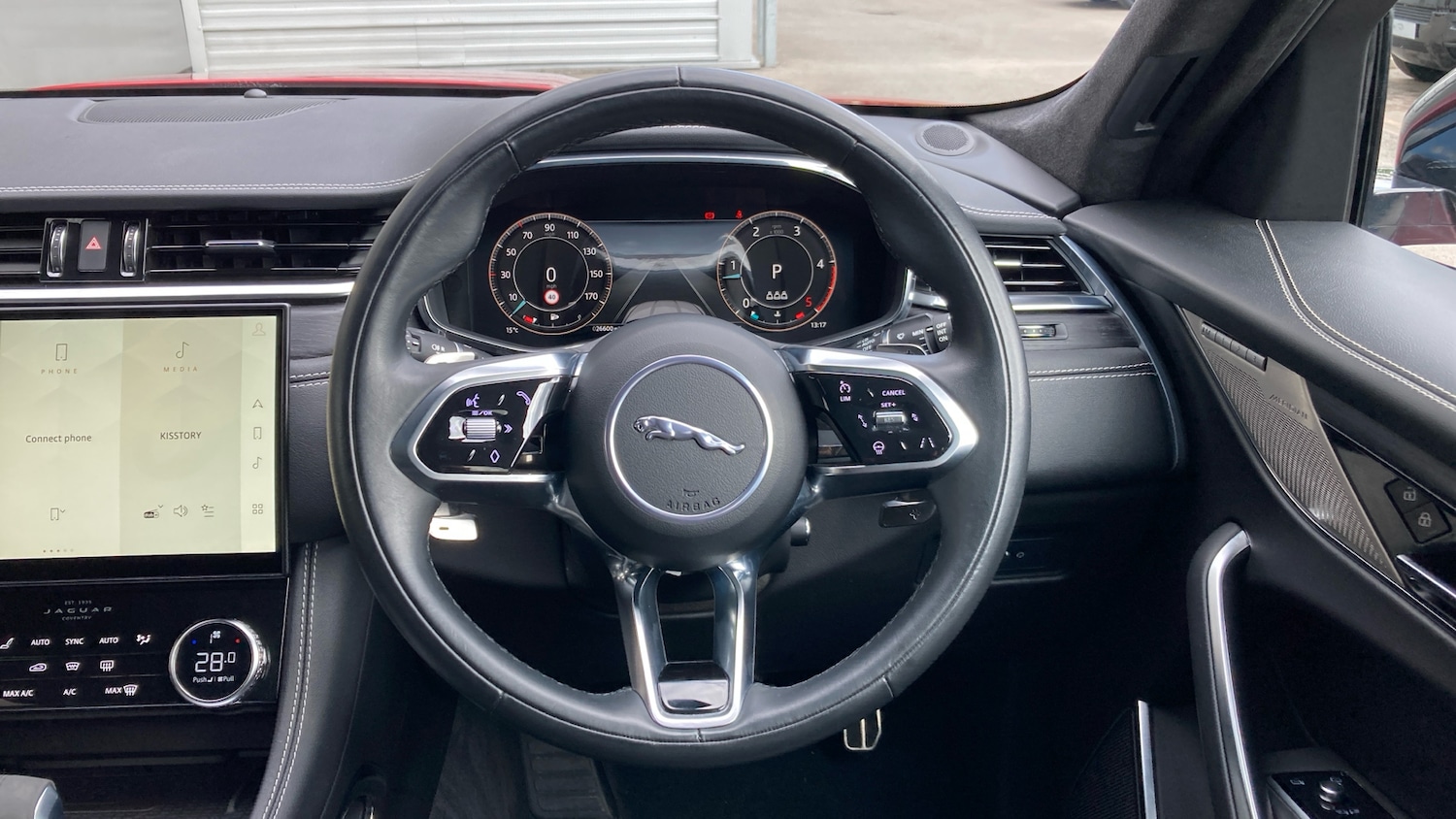 Used Jaguar F-Pace 2023 for sale - 77113290: Photo 15