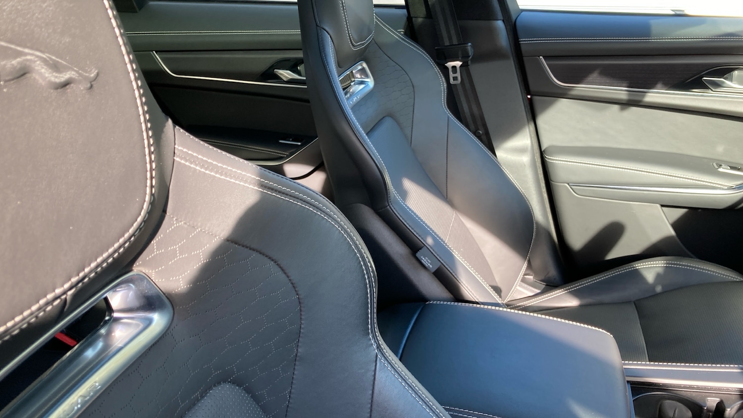 Used Jaguar F-Pace 2023 for sale - 77113290: Photo 21