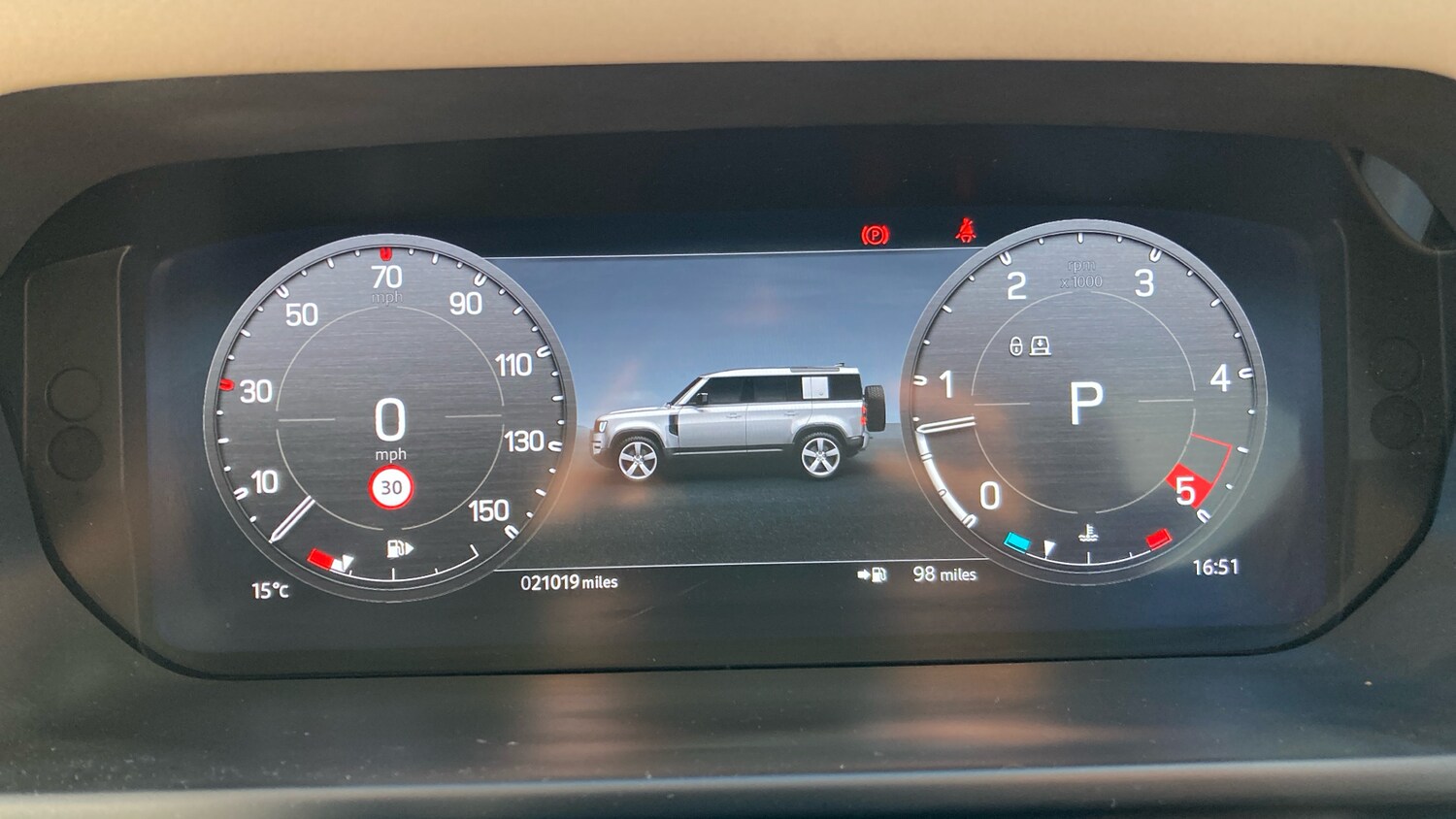 Used Land Rover Defender 2022 for sale - 76117335: Photo 16