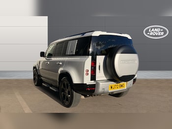 Used Land Rover Defender 2022 for sale - 76117335: Photo 2
