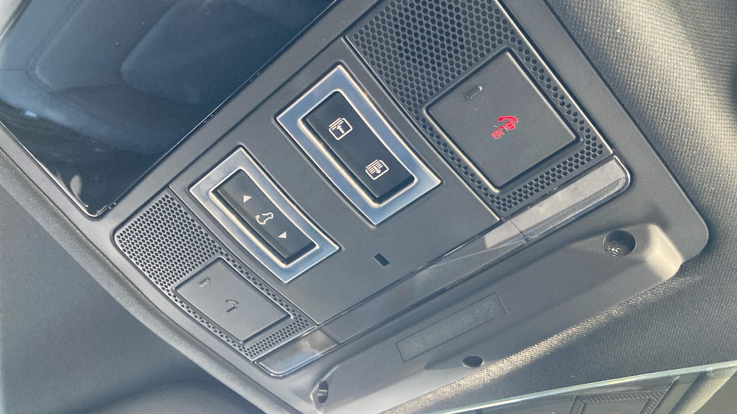 Used Land Rover Defender 2025 for sale - 77147874: Photo 32