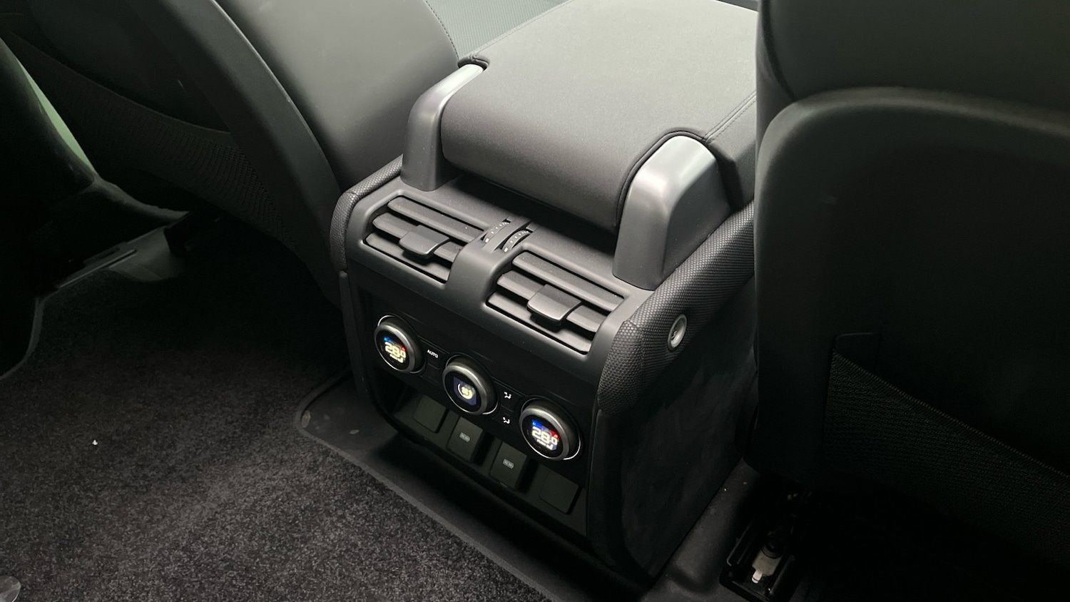 Vehicle 33