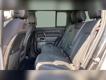 Used Land Rover Defender 2022 for sale - 78980074: Photo