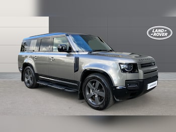 Used Land Rover Defender 2025 for sale - 79356905: Photo