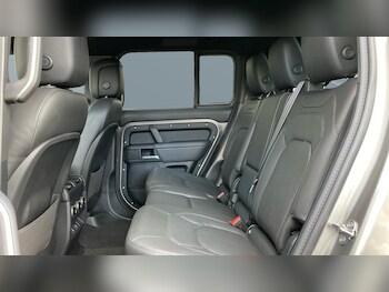 Used Land Rover Defender 2025 for sale - 79356905: Photo