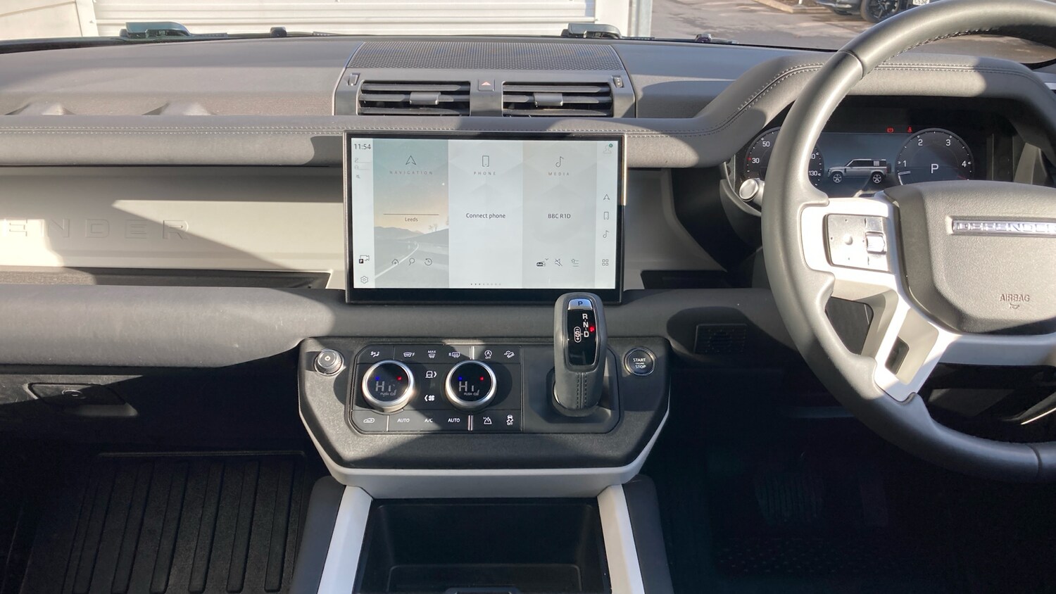 Used Land Rover Defender 2024 for sale - 76567712: Photo 14