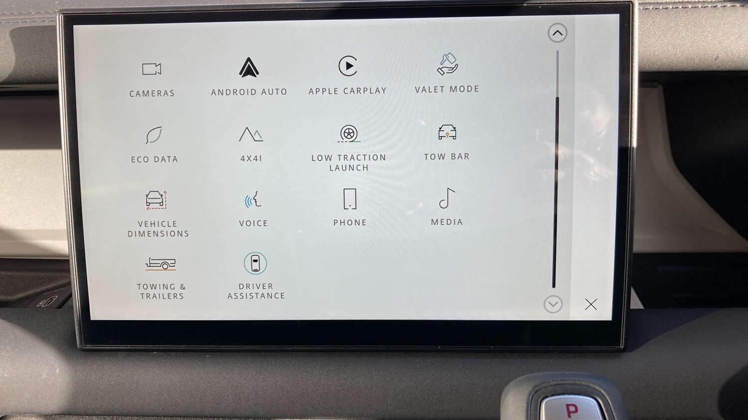 Used Land Rover Defender 2024 for sale - 76567712: Photo 32