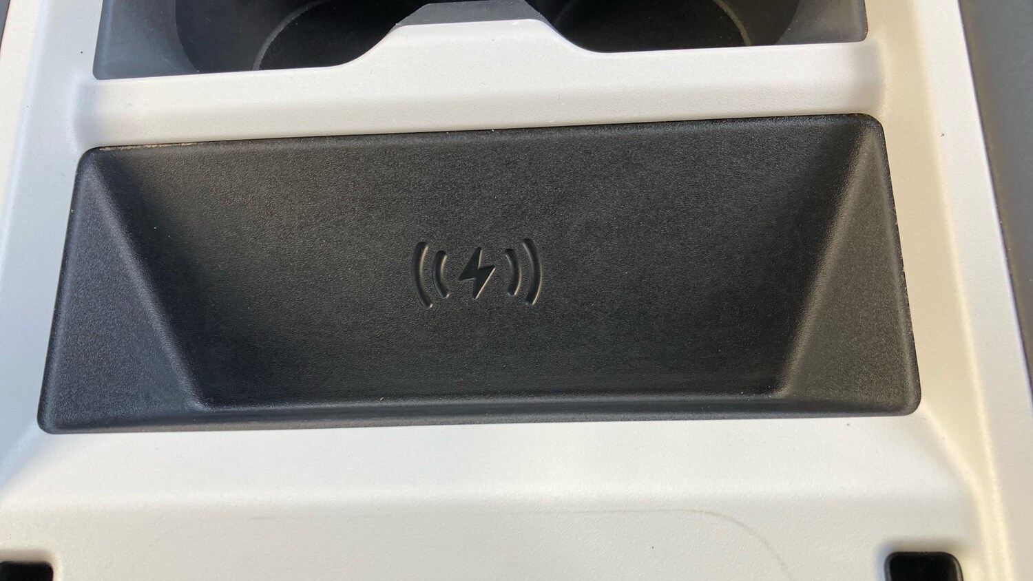 Used Land Rover Defender 2024 for sale - 76567712: Photo 42