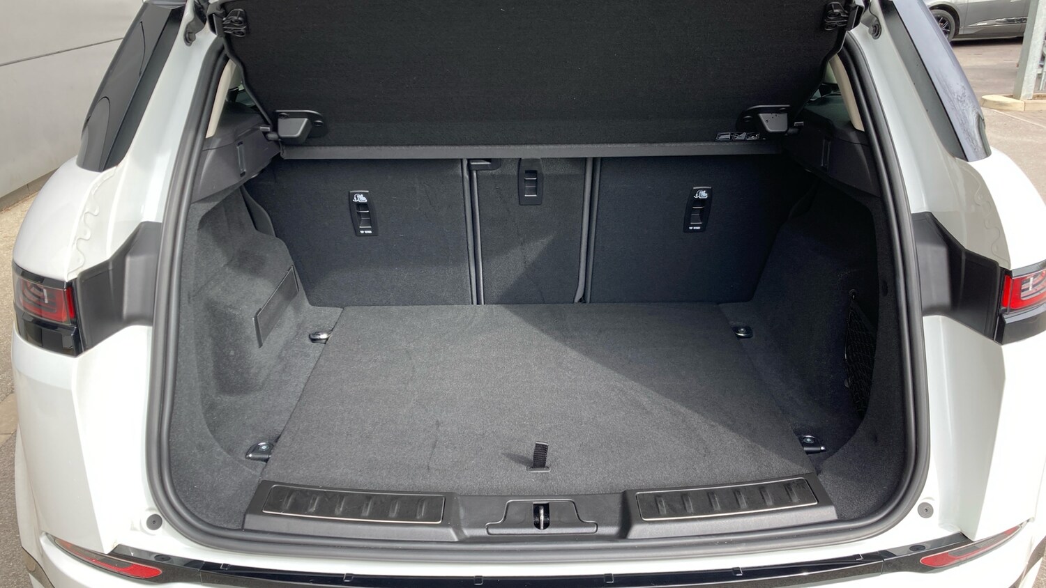 Used Land Rover Range Rover Evoque 2022 for sale - 78064312: Photo 32