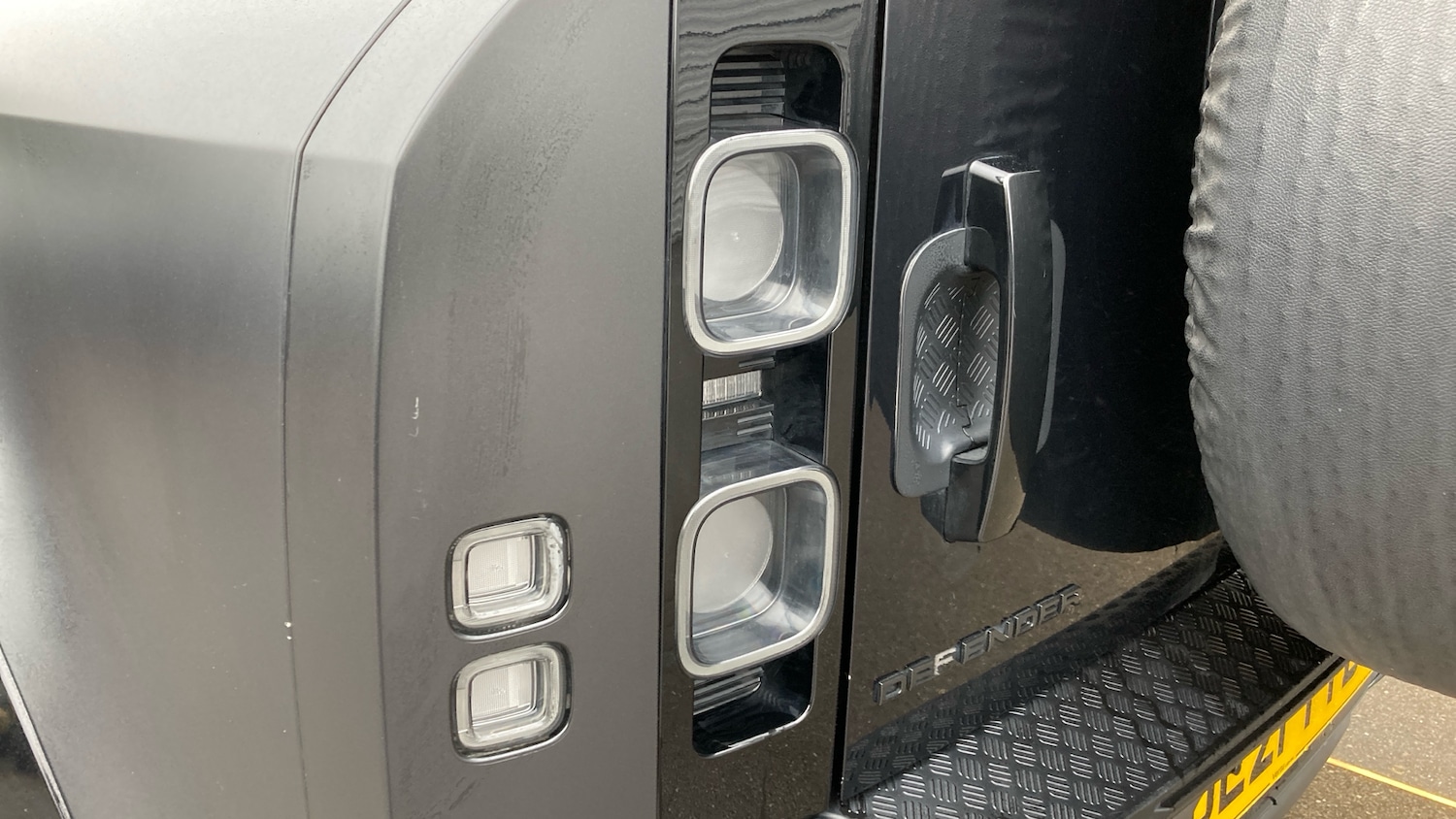 Used Land Rover Defender 2021 for sale - 77845201: Photo 19