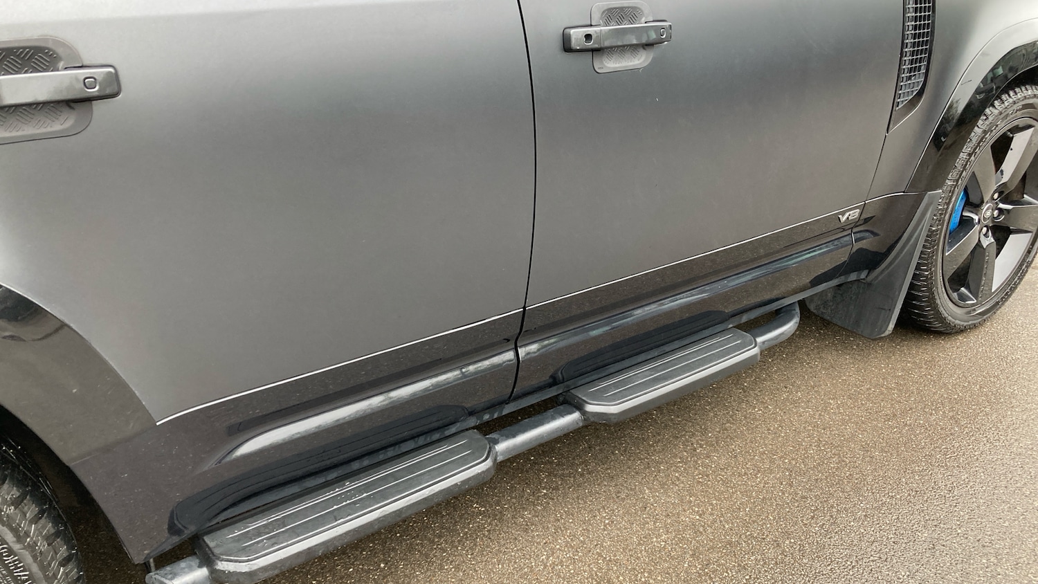 Used Land Rover Defender 2021 for sale - 77845201: Photo 22