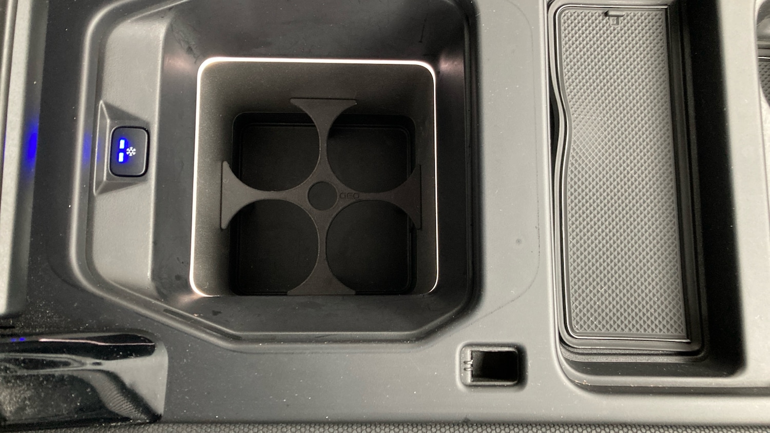 Used Land Rover Defender 2021 for sale - 77845201: Photo 39