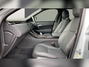 Used Land Rover Range Rover Velar 2026 for sale - 79382439: Photo