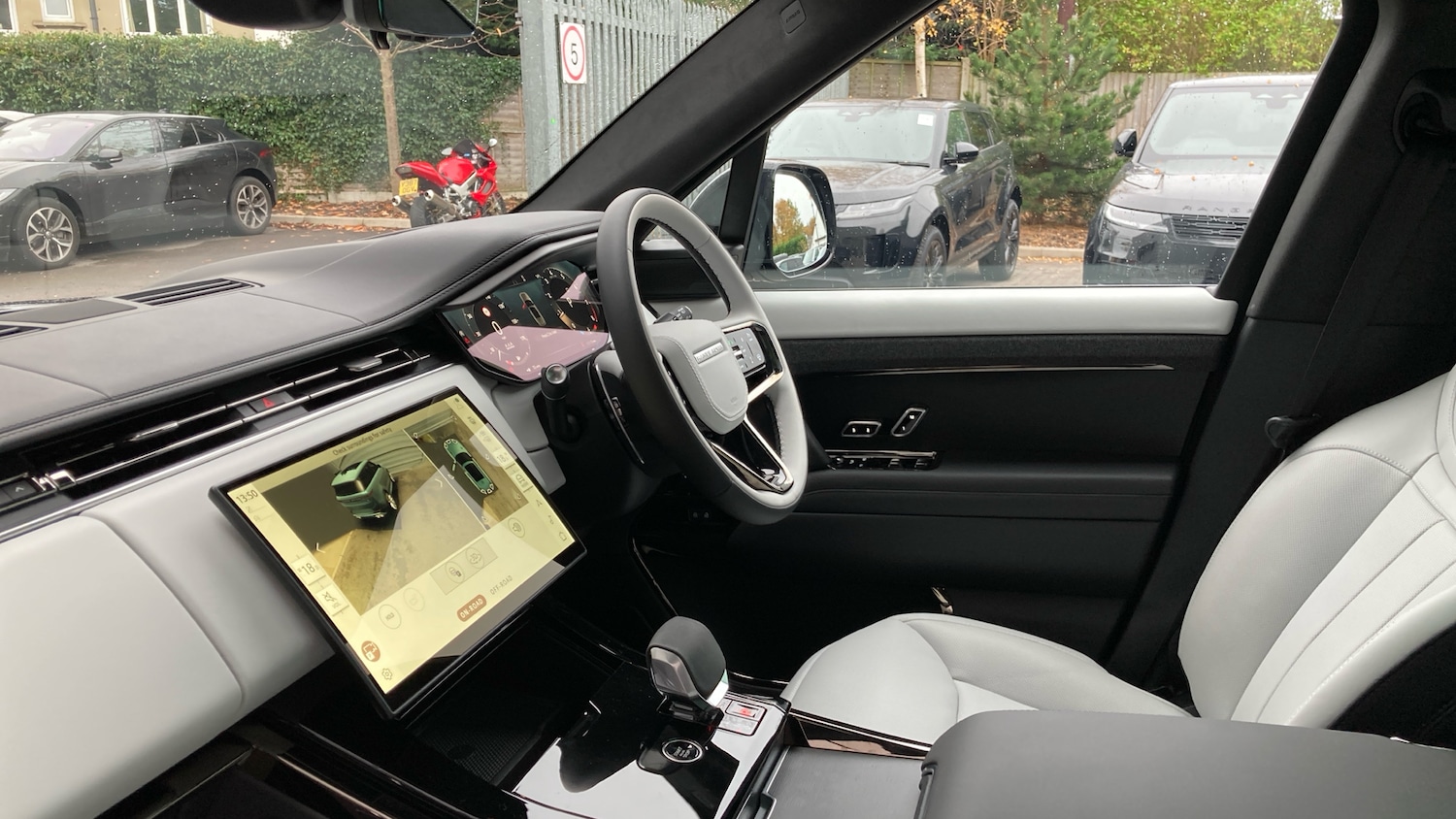 Used Land Rover Range Rover Sport 2025 for sale - 77704248: Photo 41