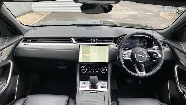 Used Jaguar F-Pace 2022 for sale - 76143091: Photo 9