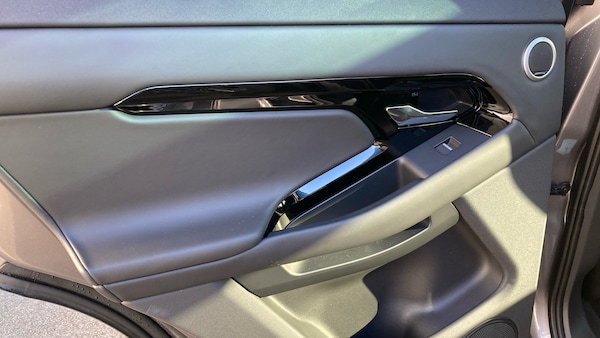Used Land Rover Range Rover Evoque 2025 for sale - 75641515: Photo 40