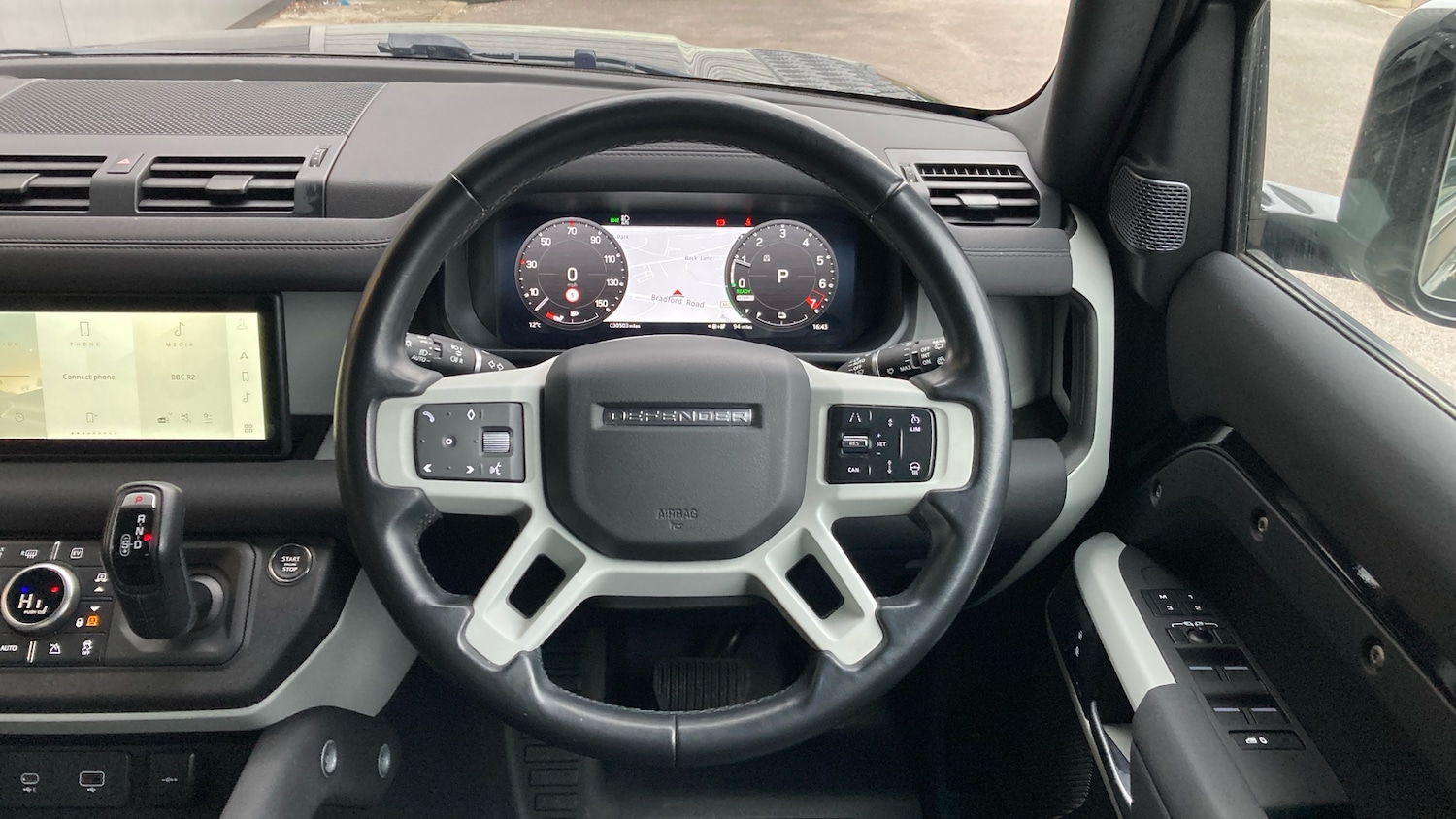 Used Land Rover Defender 2023 for sale - 77996912: Photo 15