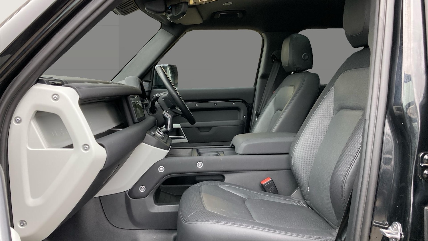 Used Land Rover Defender 2023 for sale - 77996912: Photo 3