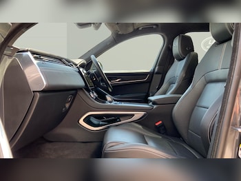 Used Jaguar F-Pace 2023 for sale - 79196161: Photo