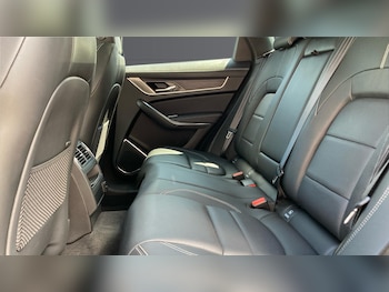 Used Jaguar F-Pace 2023 for sale - 79196161: Photo