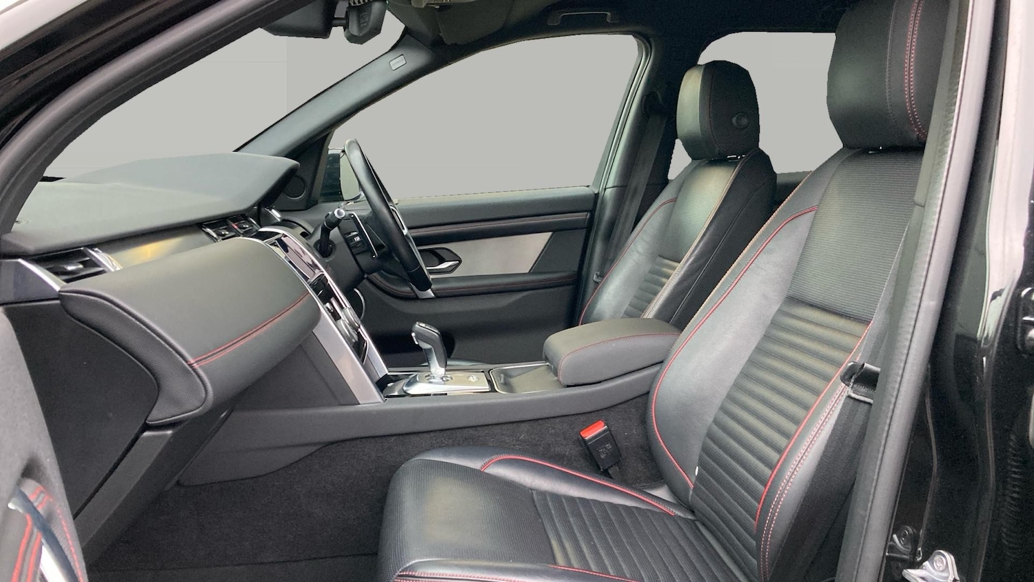 Used Land Rover Discovery Sport 2021 for sale - 77405643: Photo 3