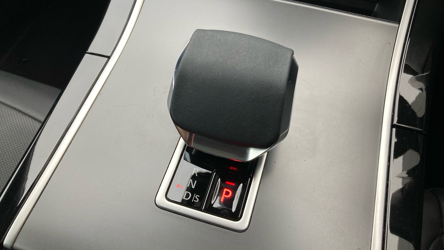 Used Land Rover Range Rover Evoque 2024 for sale - 77068978: Photo 13