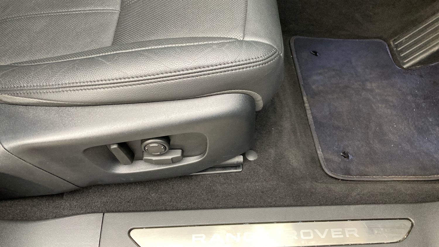 Used Land Rover Range Rover Evoque 2024 for sale - 77068978: Photo 23