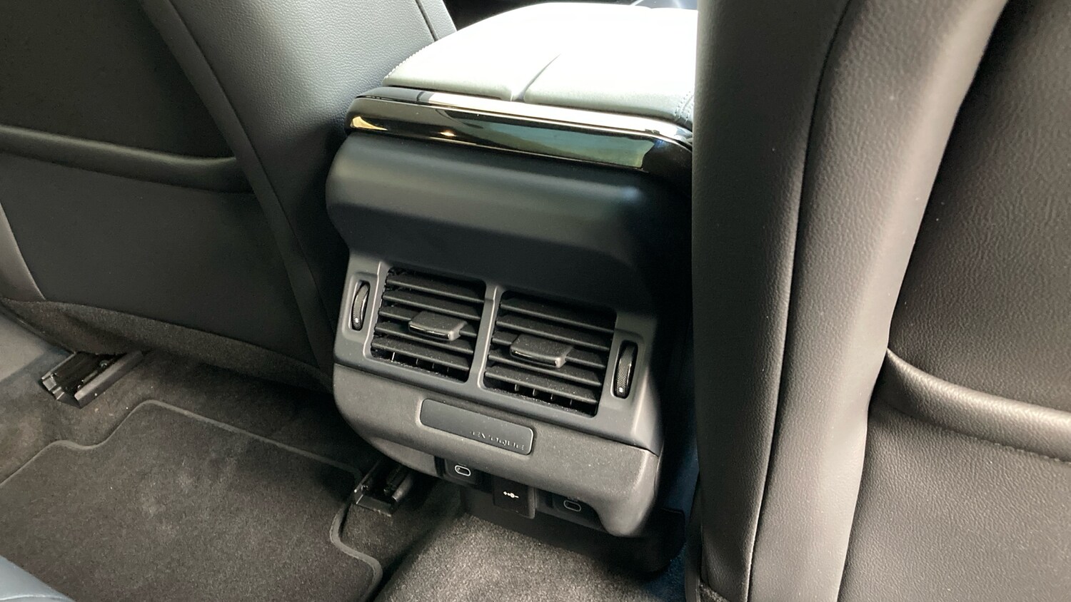 Used Land Rover Range Rover Evoque 2025 for sale - 78105412: Photo 18