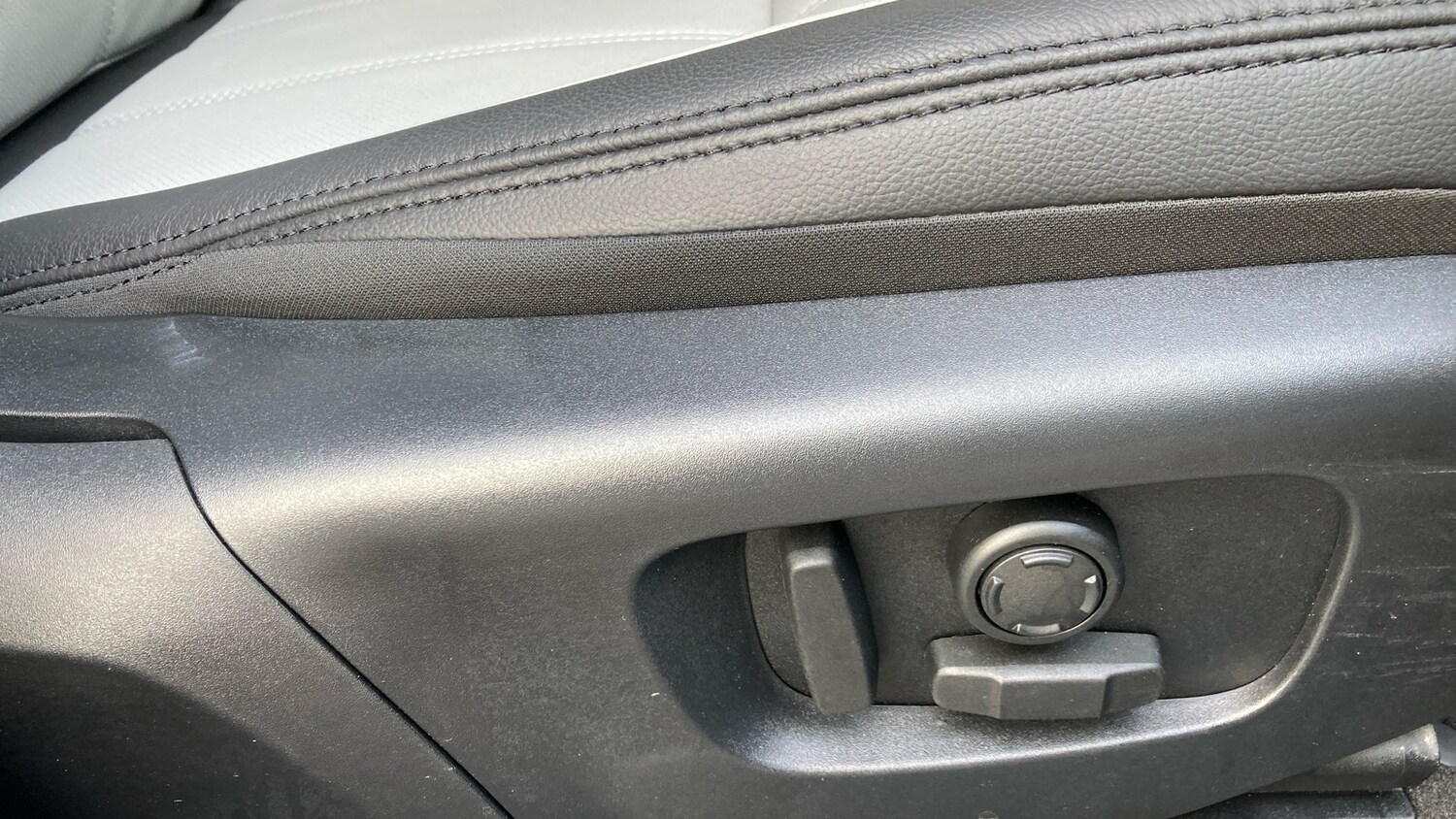 Used Land Rover Range Rover Evoque 2025 for sale - 78105412: Photo 23