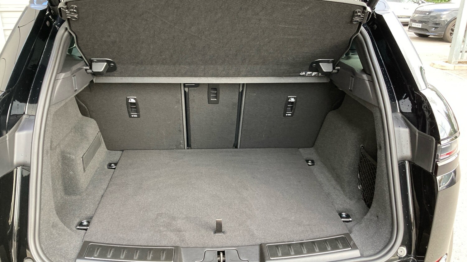 Used Land Rover Range Rover Evoque 2025 for sale - 78105412: Photo 42