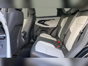 Used Land Rover Range Rover Evoque 2025 for sale - 78105412: Photo