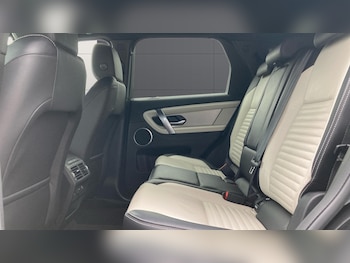 Used Land Rover Discovery Sport 2021 for sale - 75615685: Photo