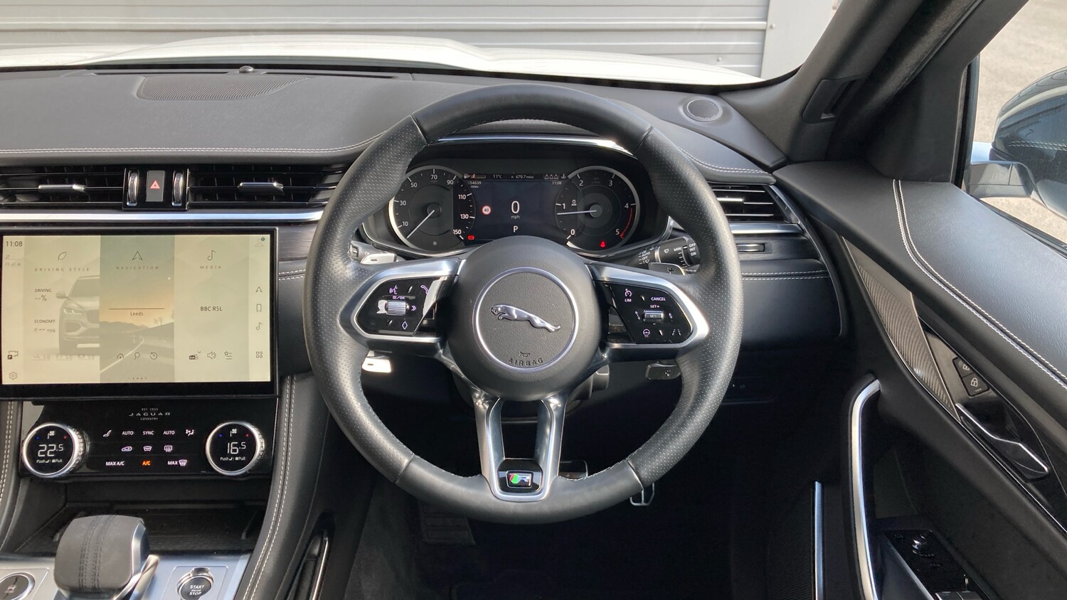 Used Jaguar F-Pace 2023 for sale - 77946974: Photo 15