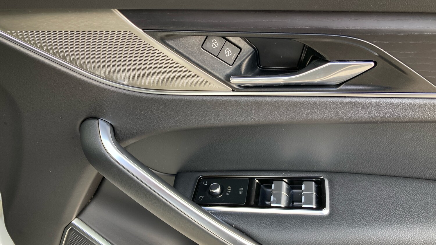 Used Jaguar F-Pace 2023 for sale - 77946974: Photo 22