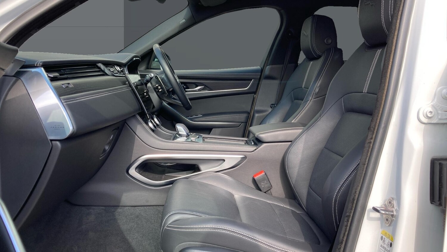 Used Jaguar F-Pace 2023 for sale - 77946974: Photo 3