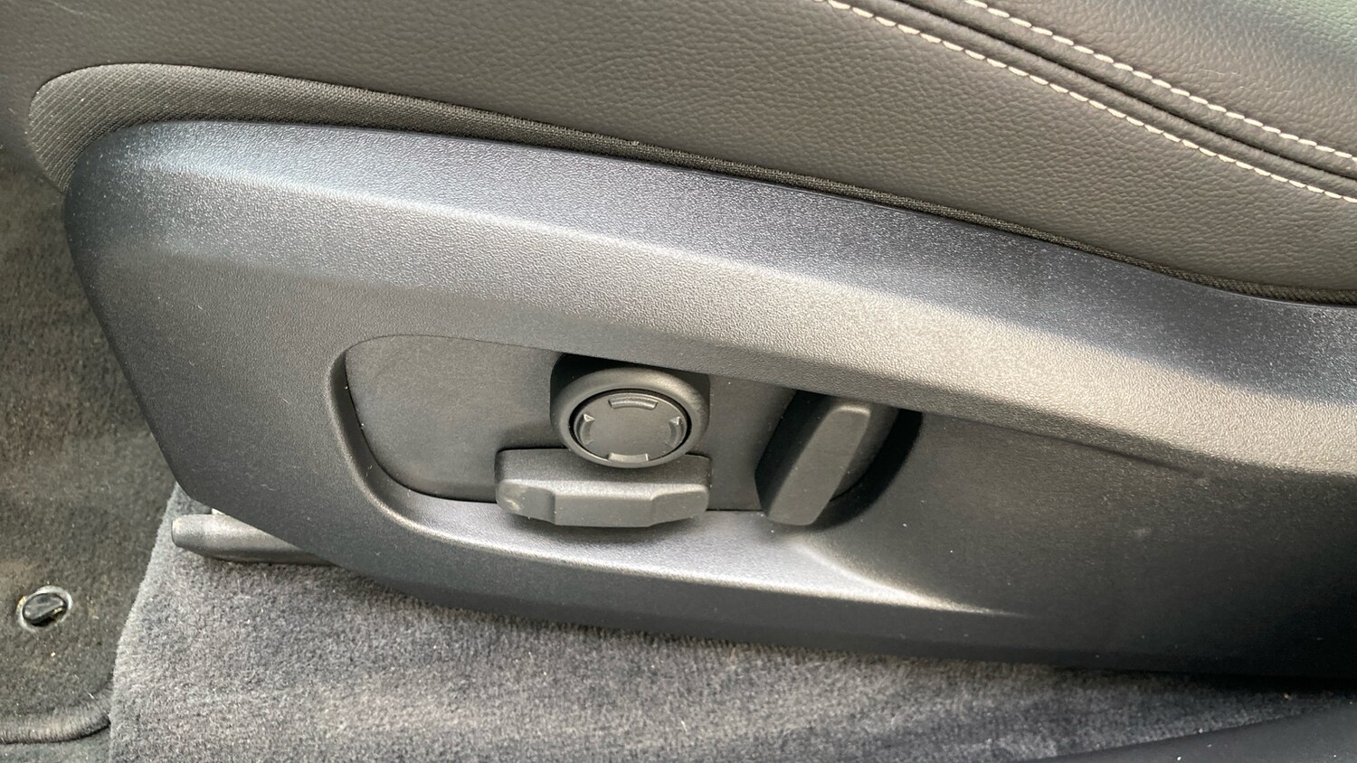 Used Jaguar F-Pace 2023 for sale - 77946974: Photo 40