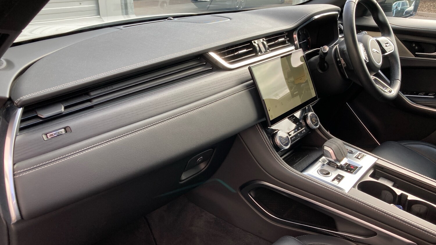 Used Jaguar F-Pace 2023 for sale - 77946974: Photo 41