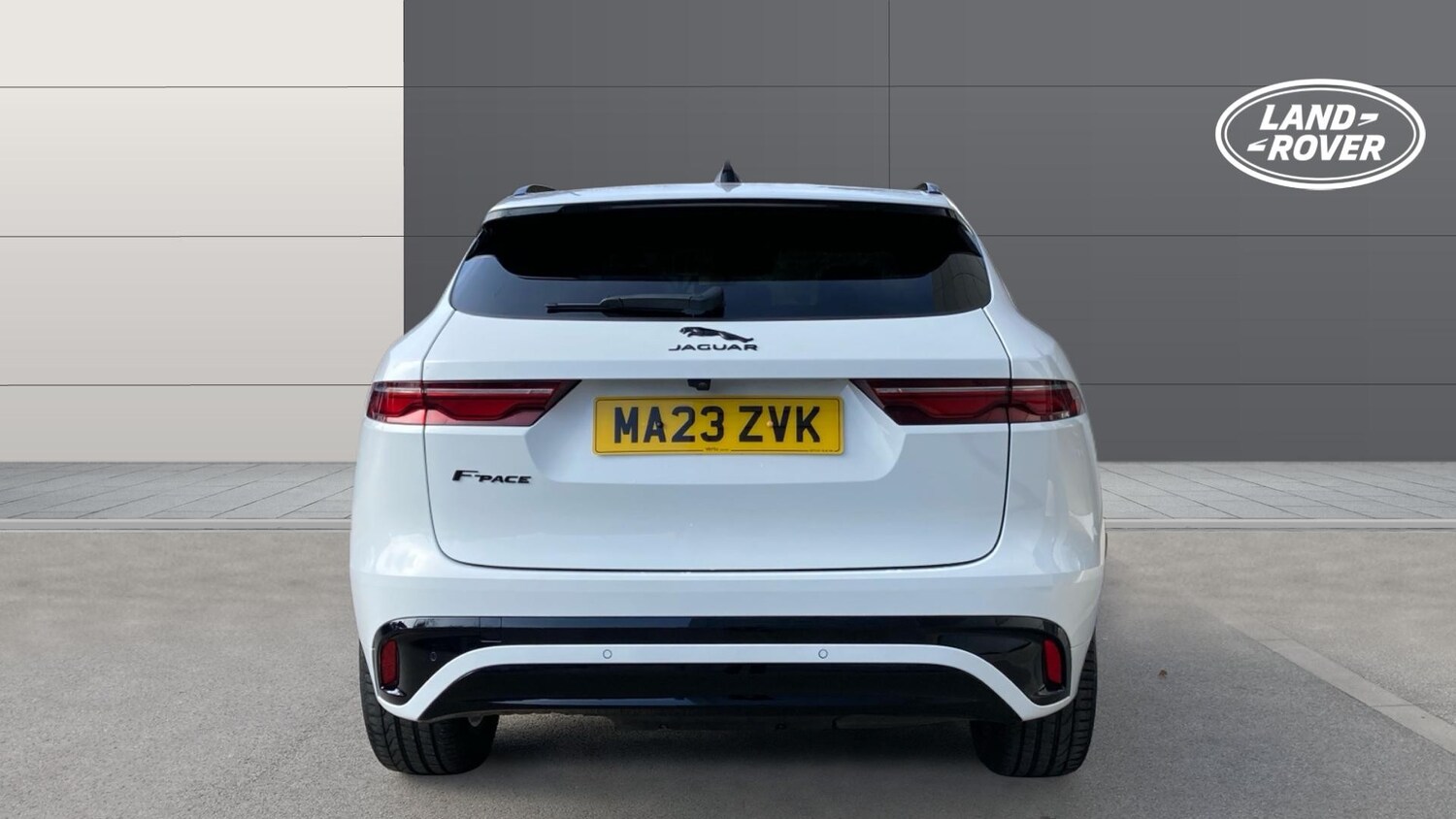 Used Jaguar F-Pace 2023 for sale - 77946974: Photo 6