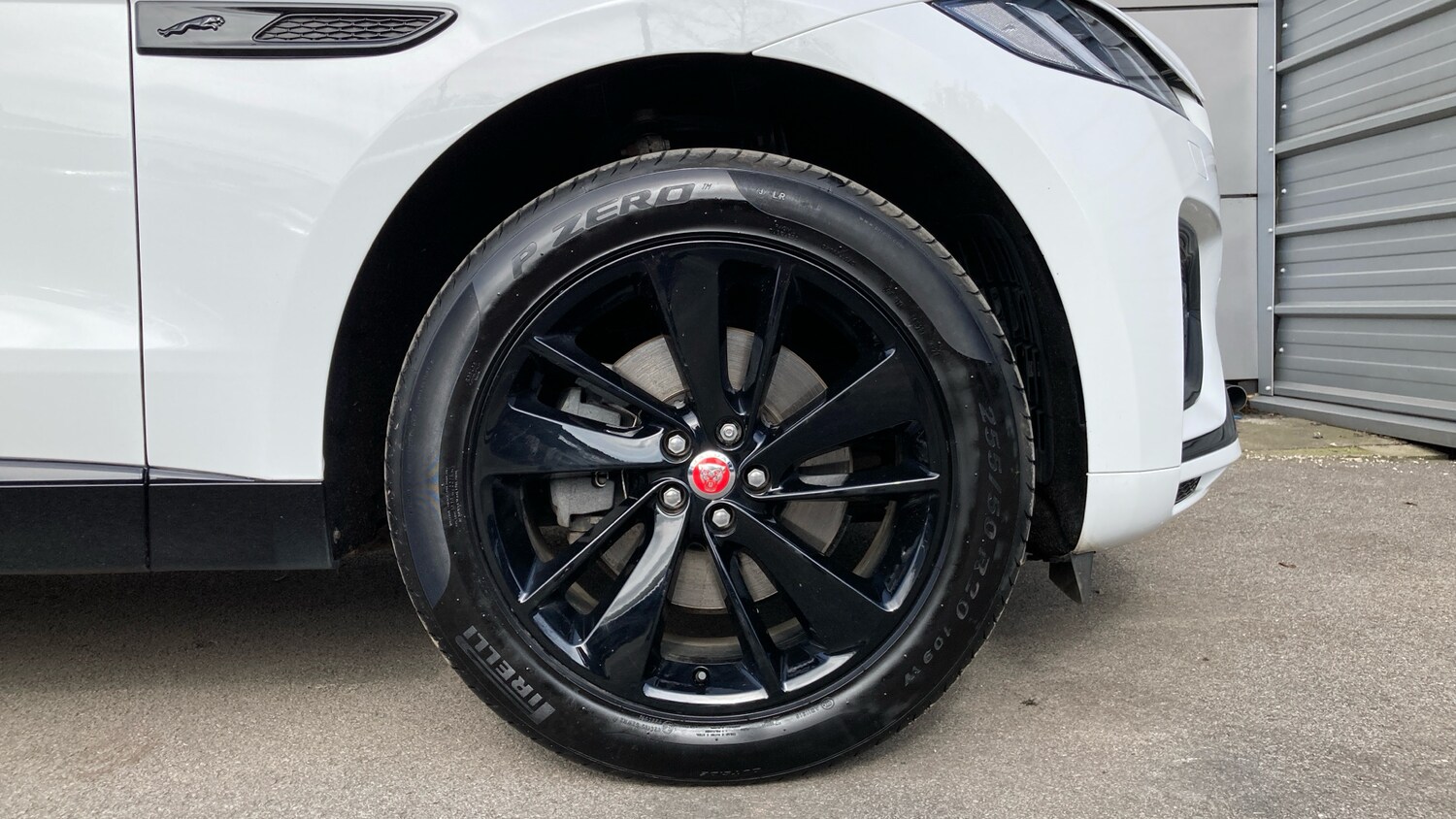 Used Jaguar F-Pace 2023 for sale - 77946974: Photo 8