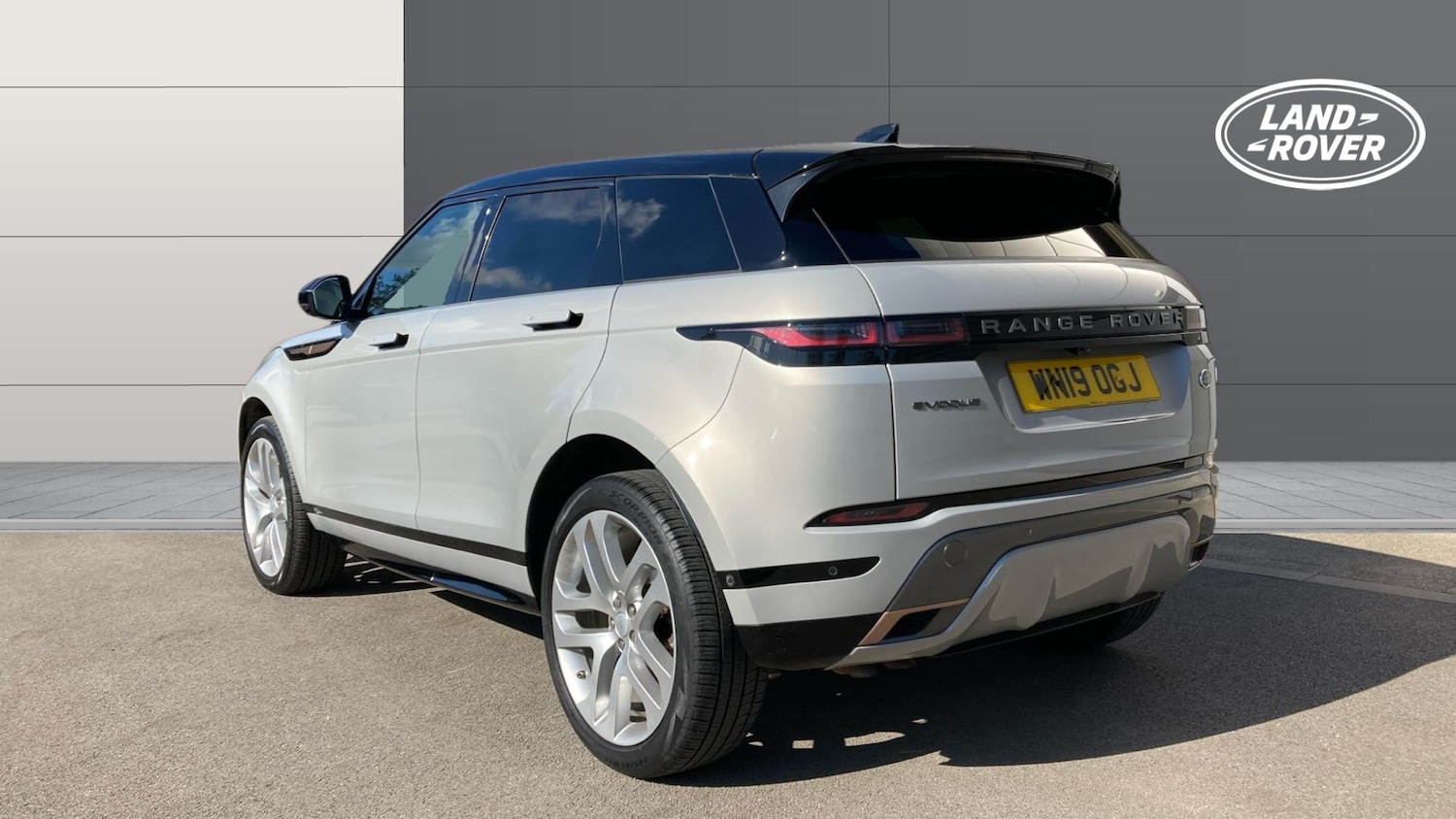 Used Land Rover Range Rover Evoque 2019 for sale - 76156558: Photo 2