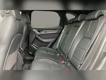Used Jaguar F-Pace 2022 for sale - 79054266: Photo